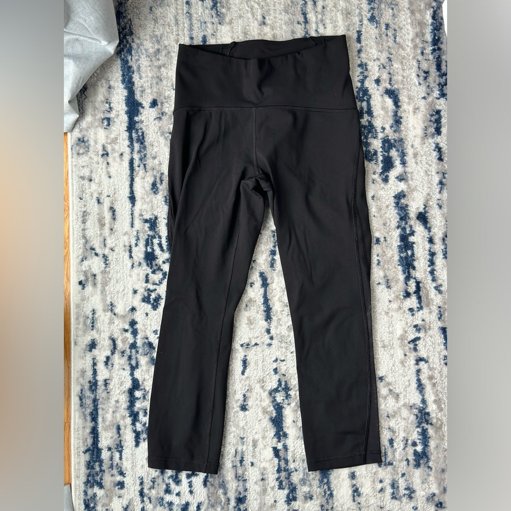 Lululemon Train Times Crop 21”